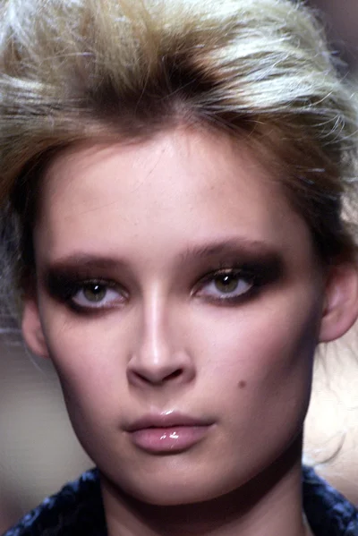 Look 18